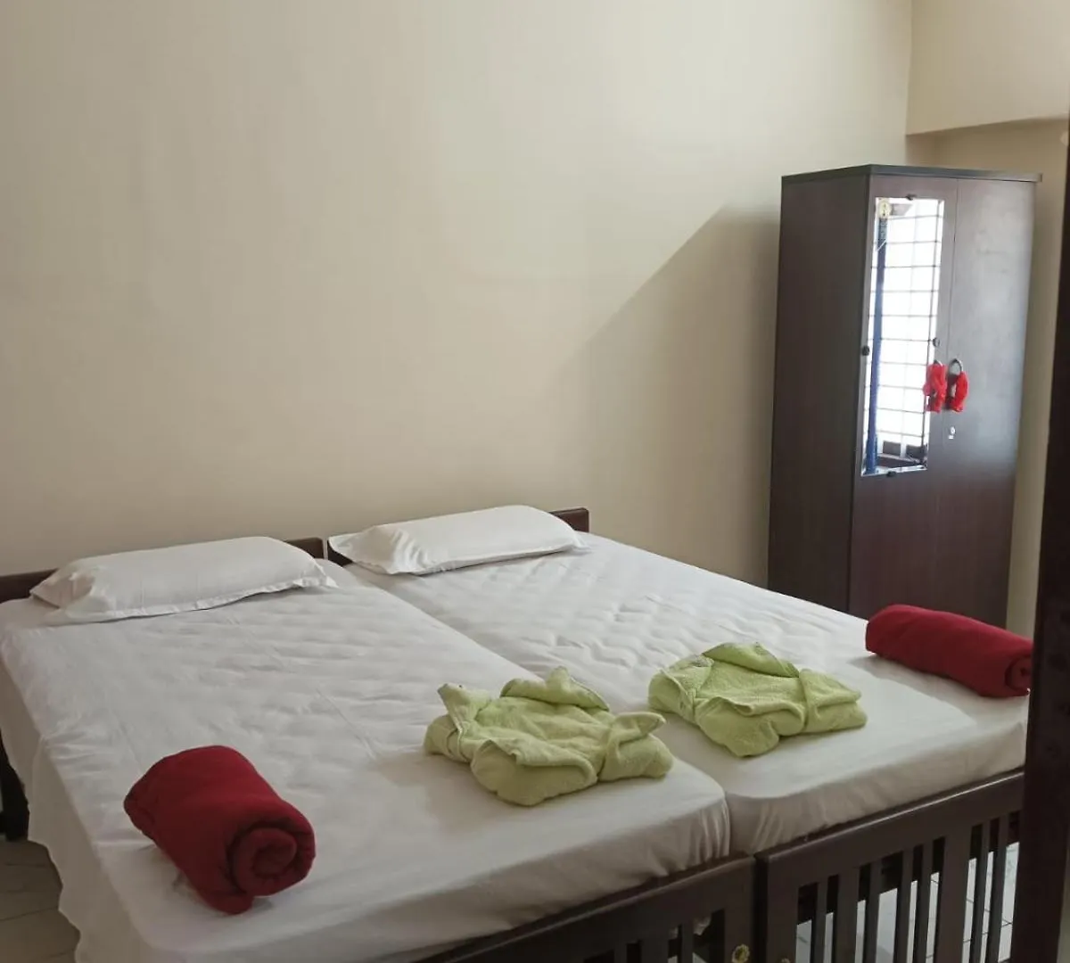 Sri Padmanabha Tourist Home Thiruvananthapuram India